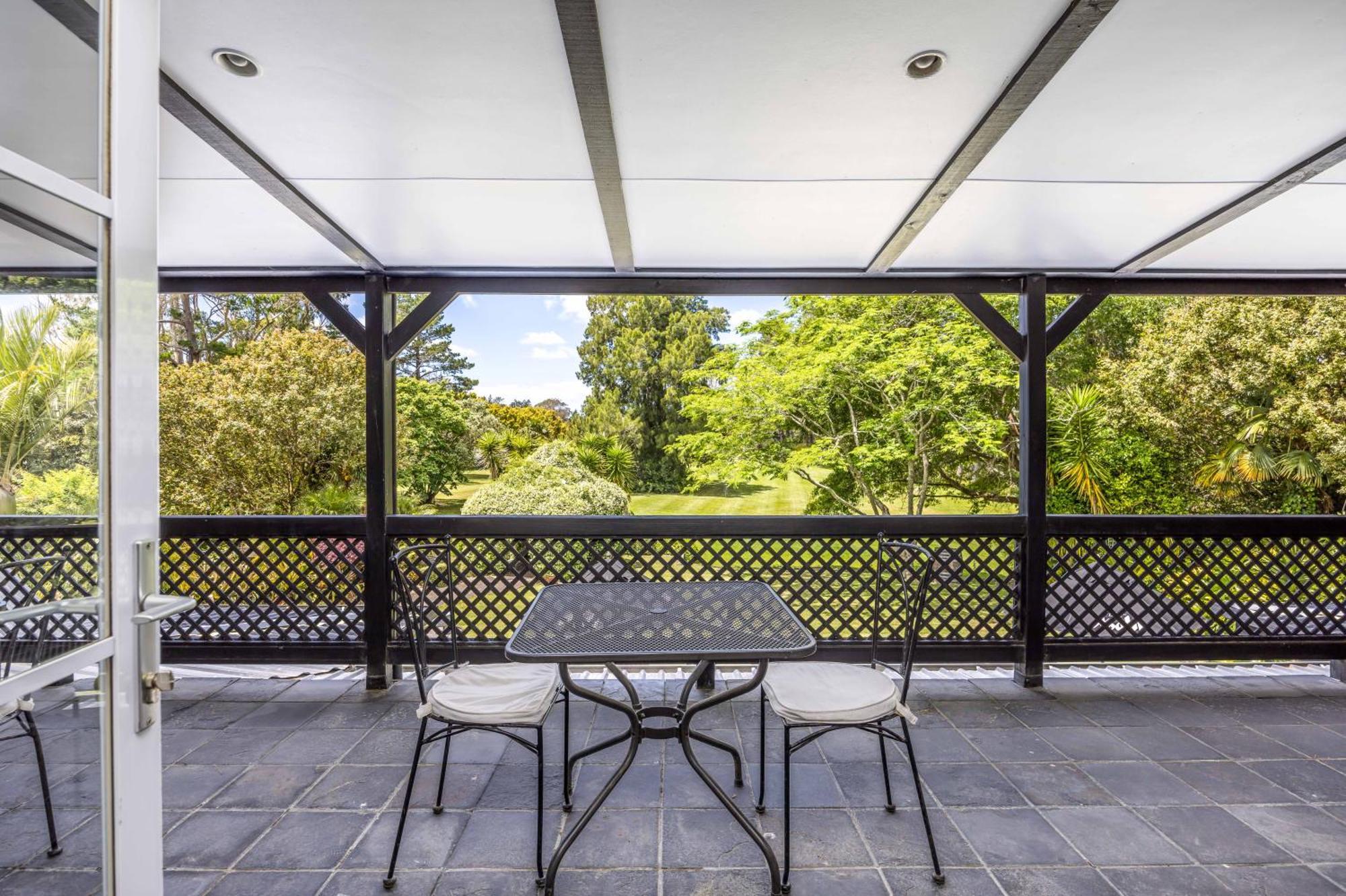 Northridge Golf Resort Orewa Exterior photo